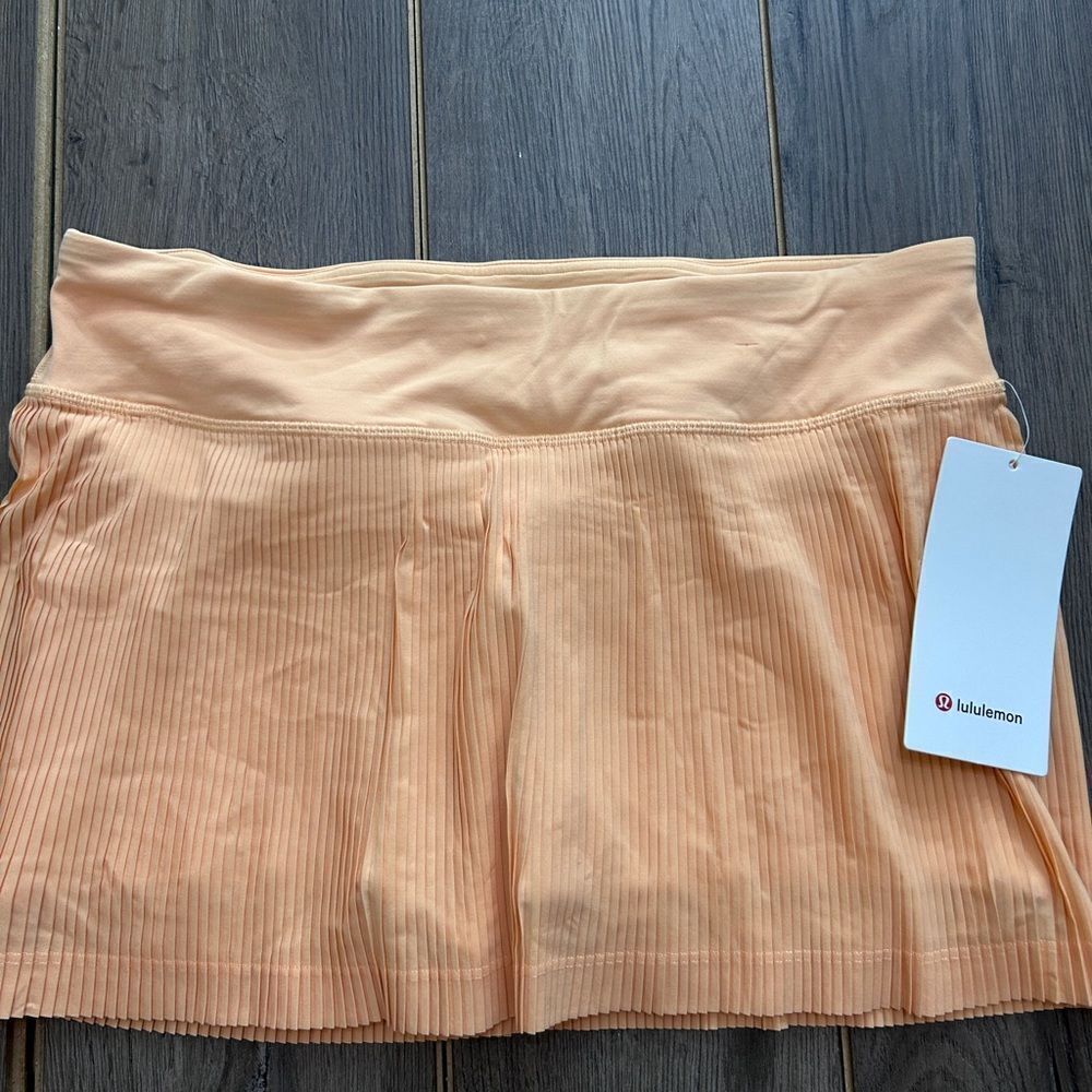 Lululemon Pleat to Street Skirt